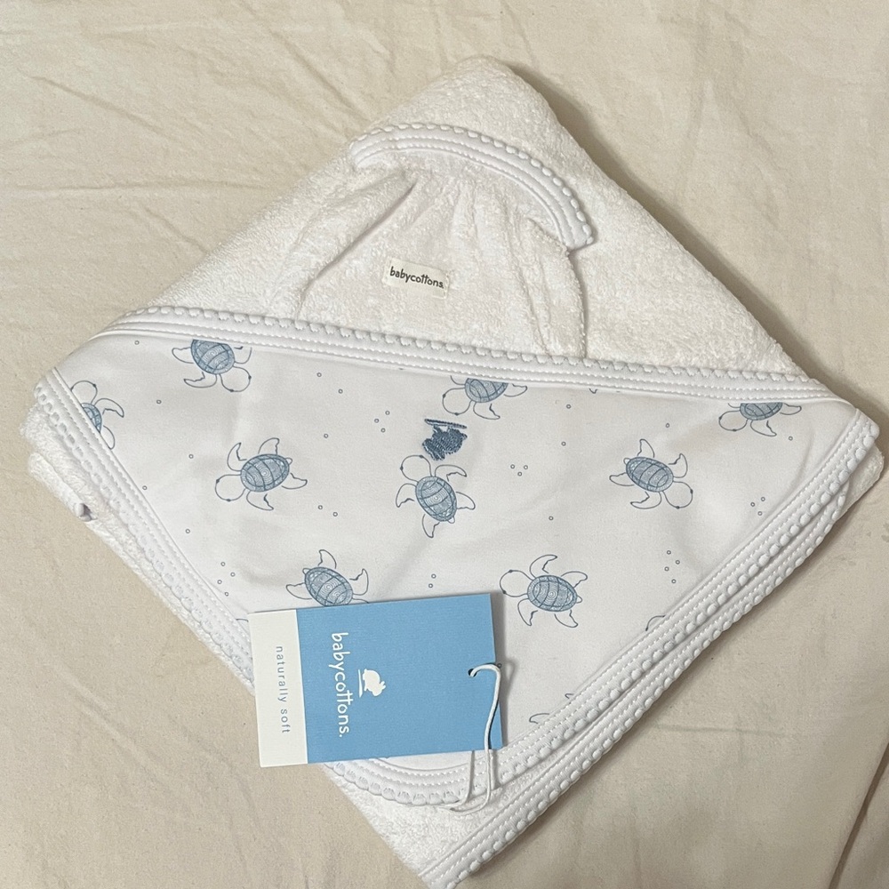 Babycottons turtle theme baby bath towel